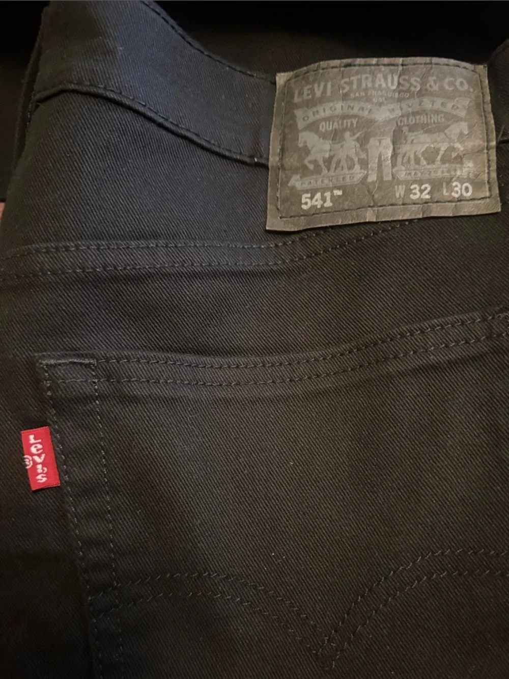Levi’s Black Jeans 541 Straight Fit